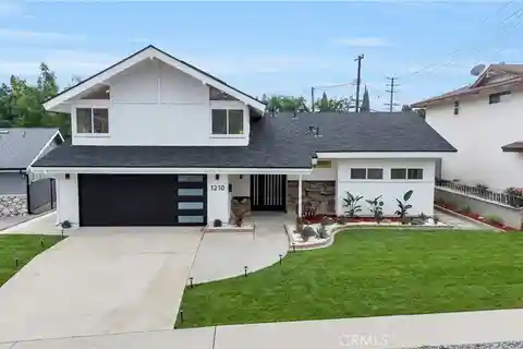 Beautifully Redesigned Modern Home