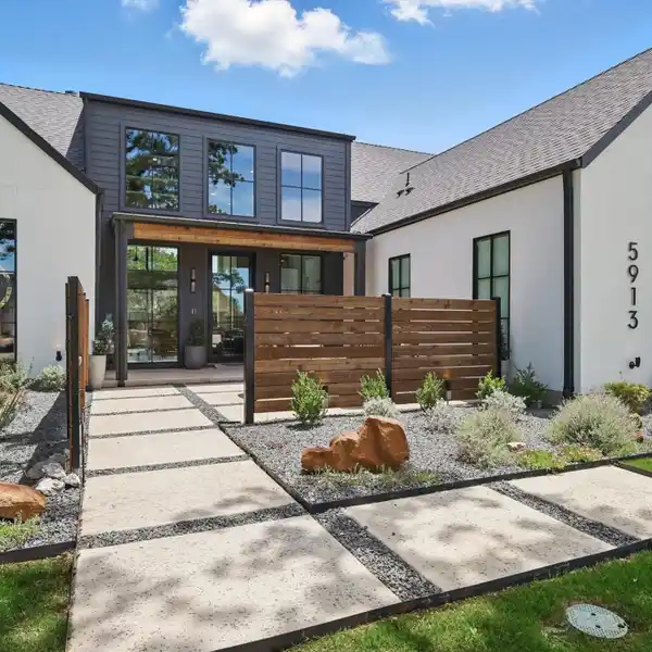 SINGLE-STORY SMART HOME WITH PICKLEBALL COURT