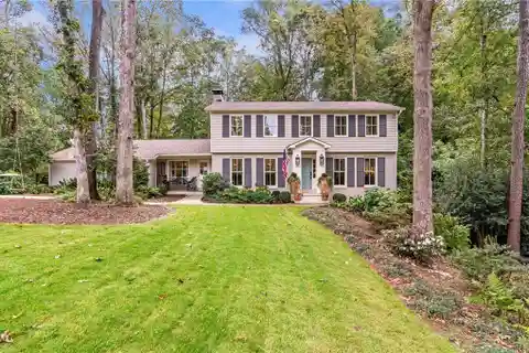 Updated Riverside Gem on Quiet Cul-De-Sac