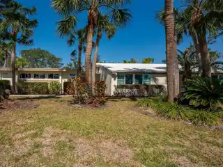 Fully Remodeled Villa in Whispering Sands