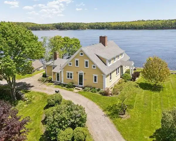 MAGNIFICENT HISTORIC HOME