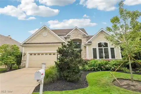 Gorgeous Colonial Nestled Within the Prestigious Fairwood Glen Neighborhood