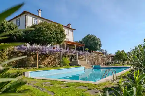 Beautifully Renovated Country House