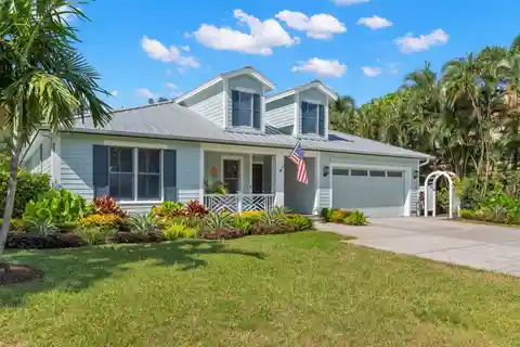 Fully Renovated Home in Exclusive Snell Isle