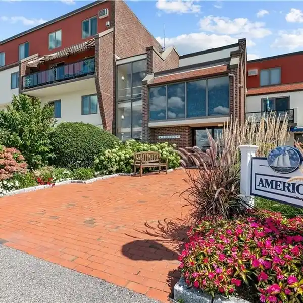 REMARKABLE CONDO ON SCENIC GOAT ISLAND