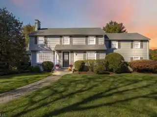 Charming Colonial in Desirable Convent Station