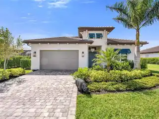 Exquisite Cedar Key Model Home in Sapphire Cove