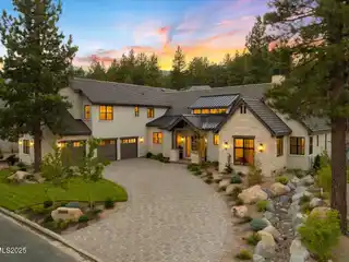 Après at Montreux Build to Suit Opportunity