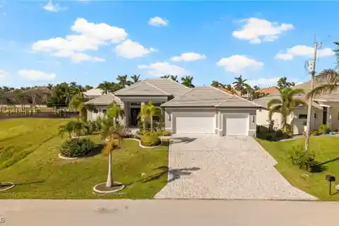 Modern Luxury Home with Direct Gulf Access
