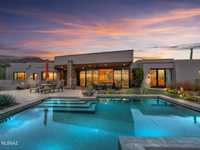 SOFT CONTEMPORARY HOME IN CANYON PASS AT DOVE MOUNTAIN