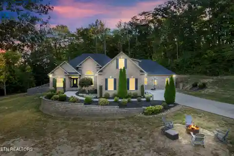 Hardin Valley Gorgeous Home on 7.81 Acres