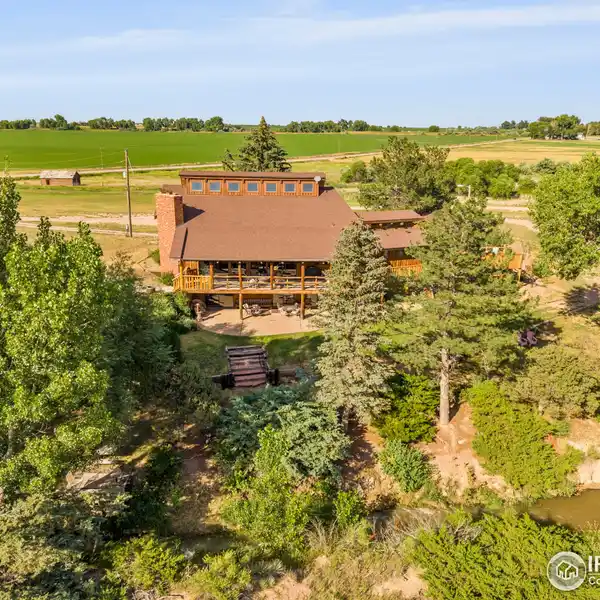 ONE-OF-A-KIND 5.75-ACRE RETREAT