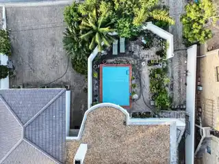 Luxury Living with Nature at Your Doorstep