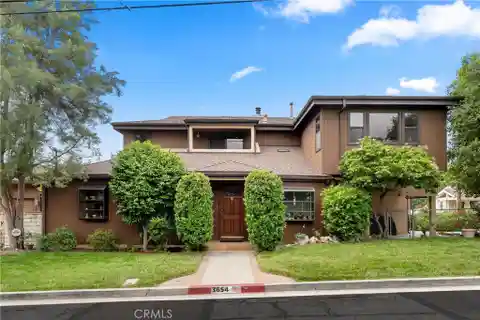 Spacious Home in Desirable Crescenta Highlands
