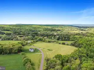 Custom Luxury Living Near Delaware River