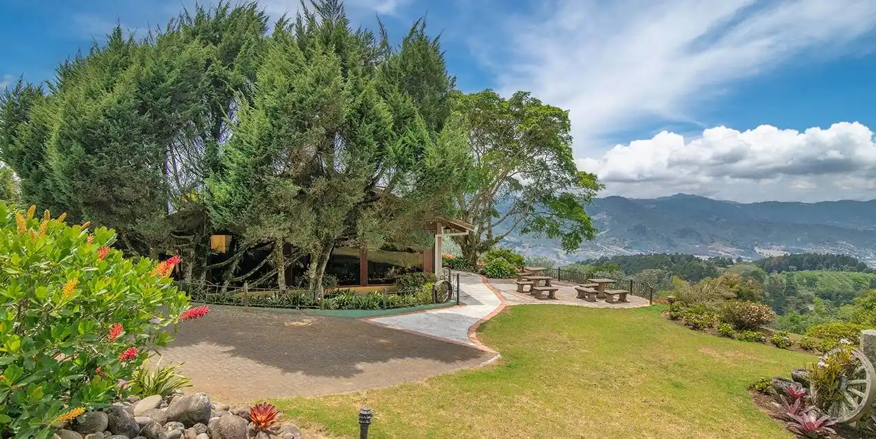 Mountain Retreat in Tres Ríos