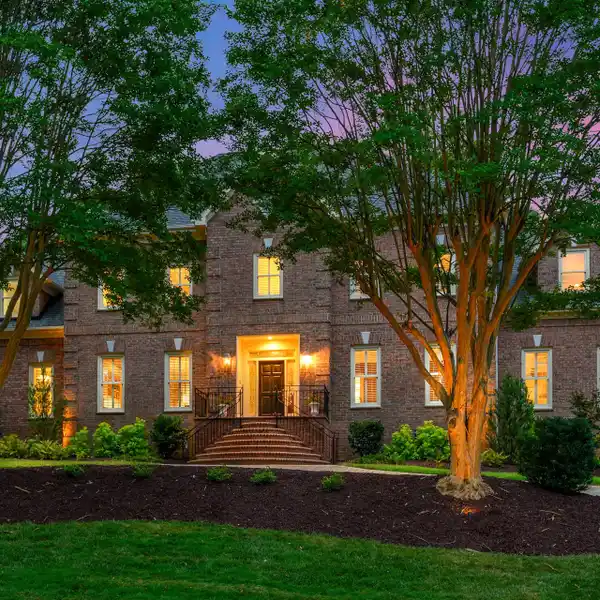 TOTALLY RENOVATED HOME OFFERING RESORT LIVING