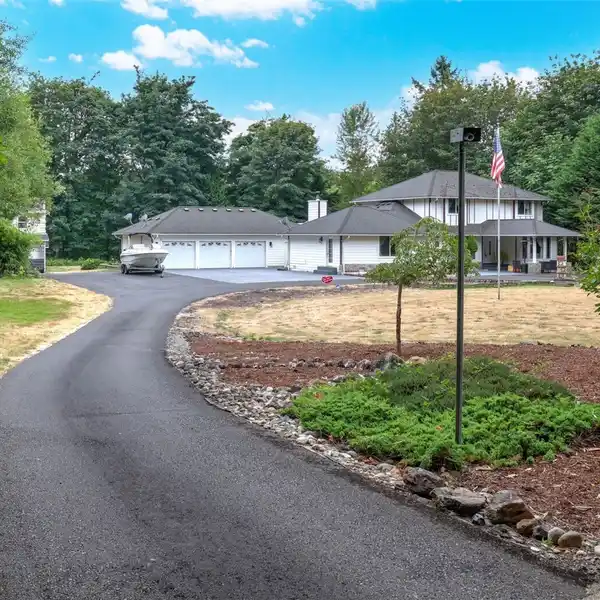 ONE OF A KIND LUXURY ESTATE
