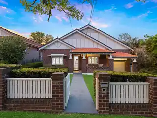 Timeless Circa 1928 Californian Bungalow