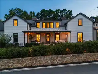 Sophisticated Residence in the Historic Mill District