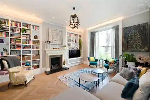 Impressive Duplex Apartment in a Period Building