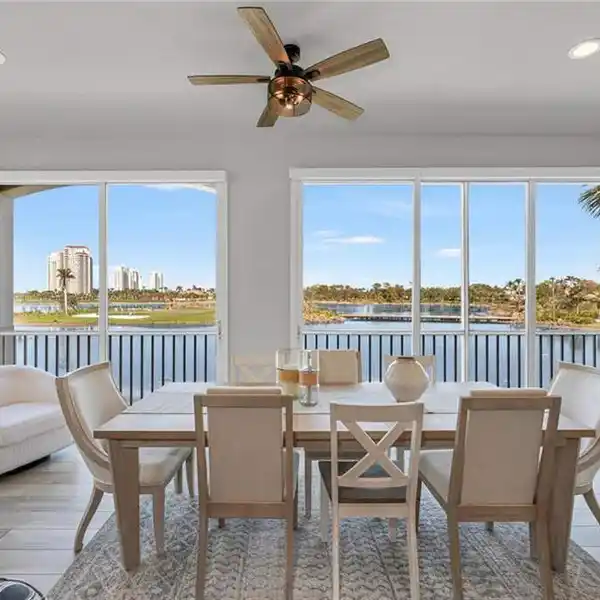 RECENTLY REMODELED SECOND FLOOR RESIDENCE IN EGRET'S LANDING