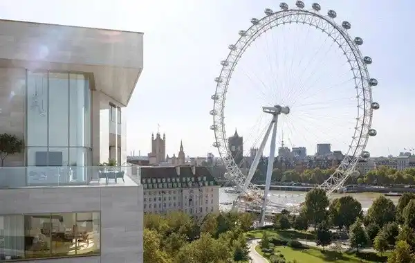 NEW SUB PENTHOUSE WITH AMAZING VIEWS