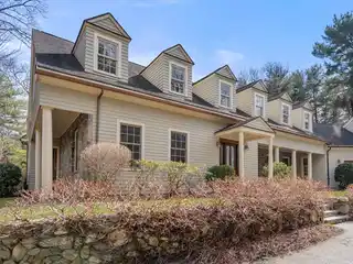 Distinguished Home Near Weston Golf Club