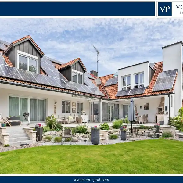 IMMACULATE EXTENDED FORMER BUNGALOW