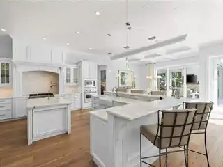 Exquisite Residence on a Tranquil Street in the Moorings