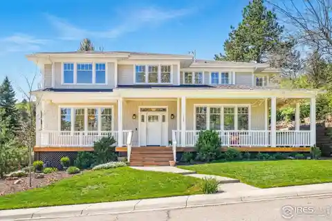 Charming Craftsman in the Heart of Chautauqua
