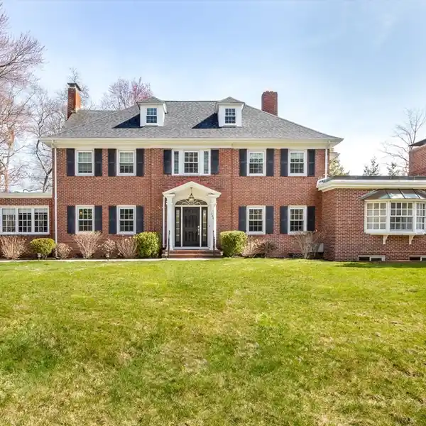 METICULOUSLY MAINTAINED AND RESTORED COLONIAL
