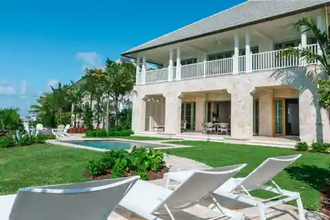 Luxury Ground Floor Turn-key Coral Cottage