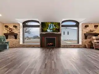 Luxury Home on 5 Acres in Emmett