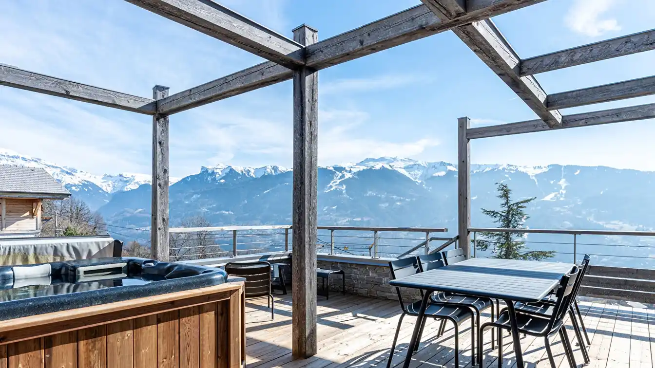 Exceptional Duplex with a Breathtaking View