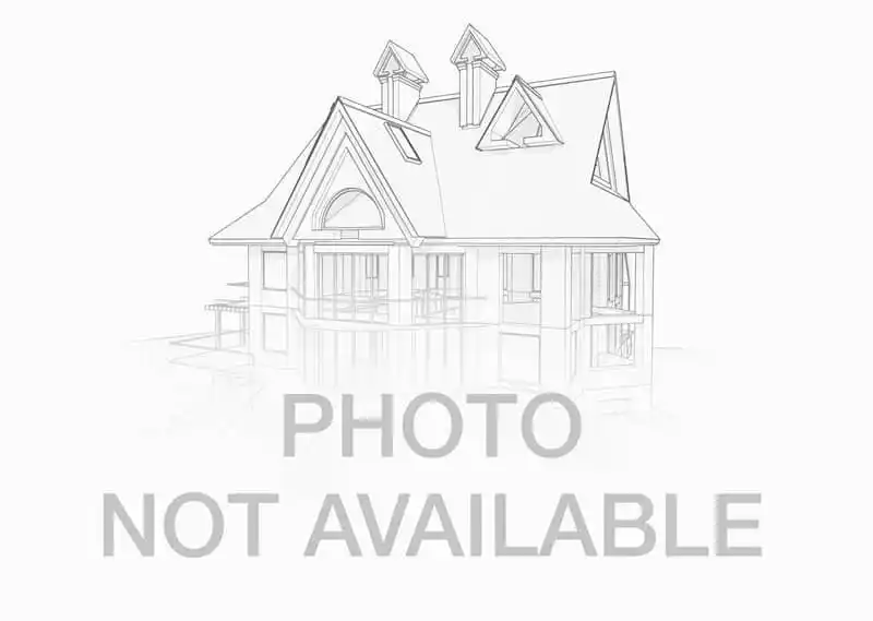 Spacious & Tranquil Residence
