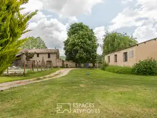 Former 18th-Century Farmhouse with Magnificent Views