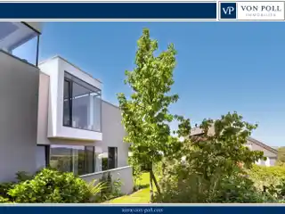 Spacious and Luxuriously Furnished Villa