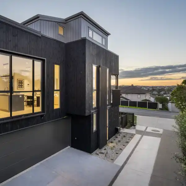 STEP INTO A LIFE OF COASTAL LUXURY