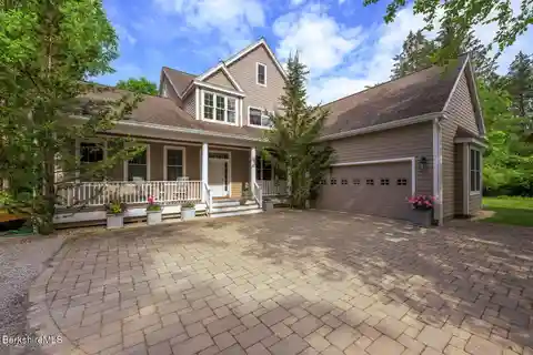 Classic Architecture with Contemporary Elegance