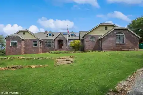 Elegant 10-Acre Country Estate