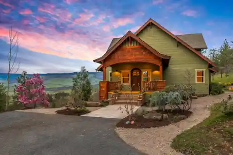 Stunning Estate in a Park-like Setting