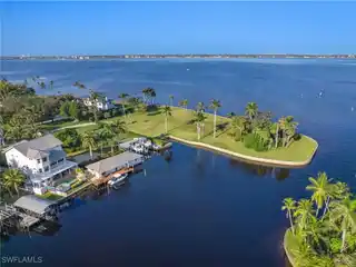Ultimate Waterfront Retreat