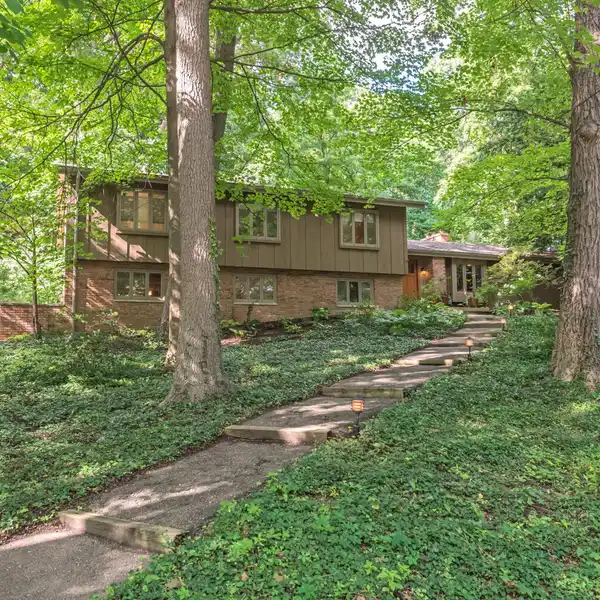 IMPECCABLY MAINTAINED HOME IN ANN ARBOR HILLS