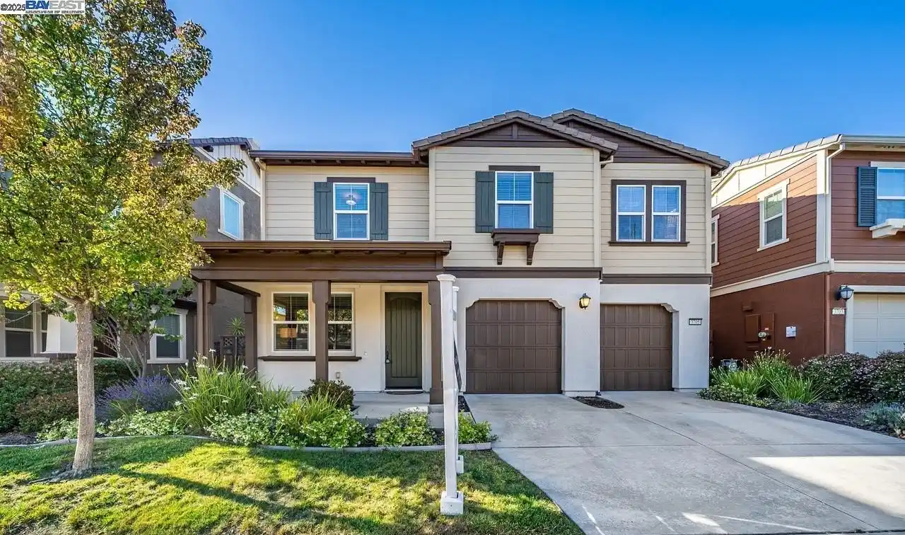 Spacious and Stunning Home in Dublin Ranch