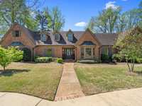 PEACEFUL GERMANTOWN LIVING ON NEARLY AN ACRE