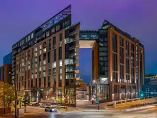 Ultimate Designer Residence at Mcgregor Square