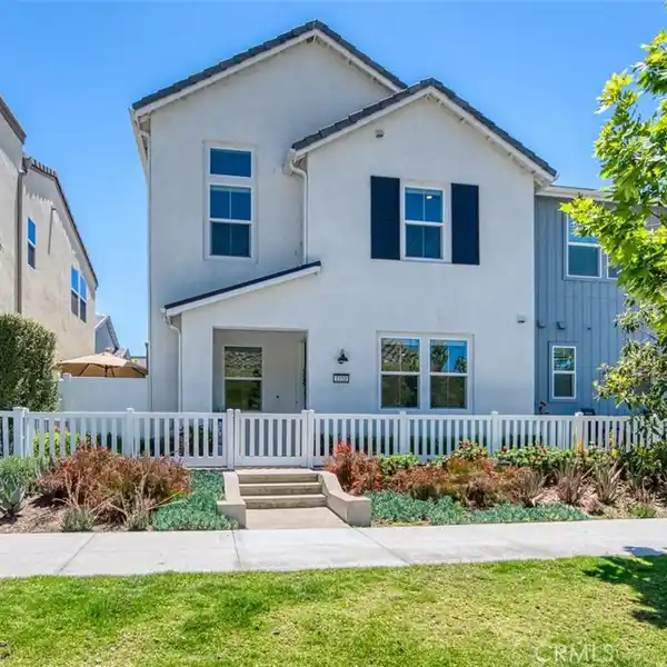 LIFESTYLE PROPERTY IN RIENDA AT RANCHO MISSION VIEJO