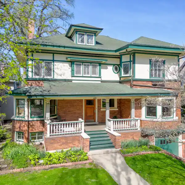 A GEM IN A SOUGHT-AFTER HISTORIC LOCATION