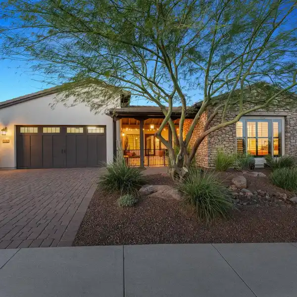 LUXURY DESERT LIVING IN PRESTIGIOUS WICKENBURG RANCH